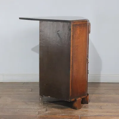 コーナーボード｜オーク材・1930年代 部屋の角を活かす収納棚 6