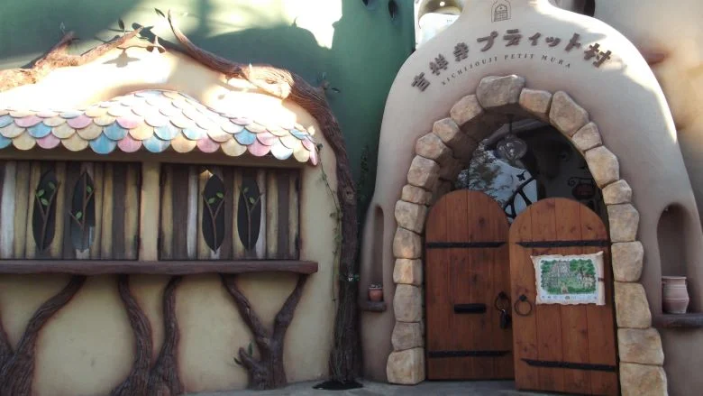 吉祥寺プティット村Cat cafe てまりのおしろ