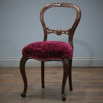 バルーンバックチェア