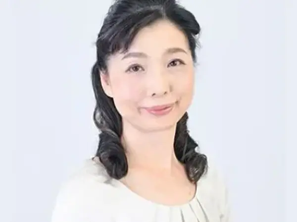 【プロフィール】紅茶とフィンガーフードの世界を優雅に導く ～舟本孝子先生のご紹介