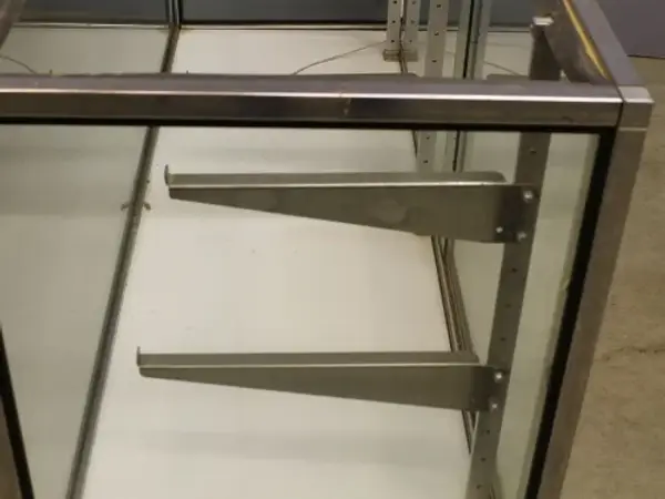 ショーケース 2