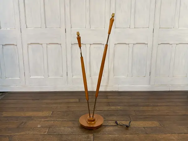 フロアスタンド 4