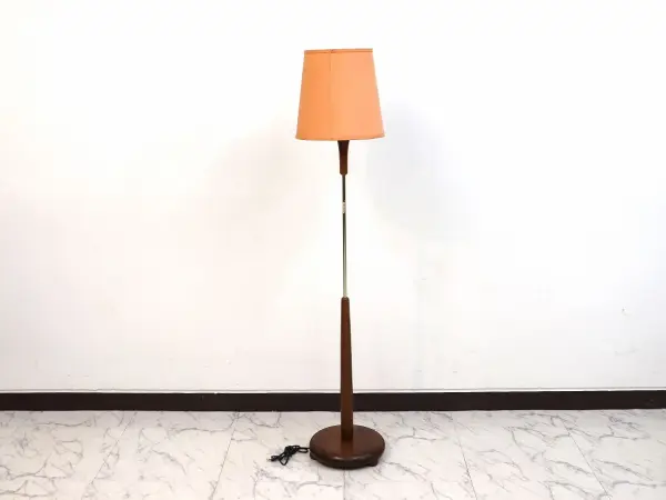 フロアスタンド 4
