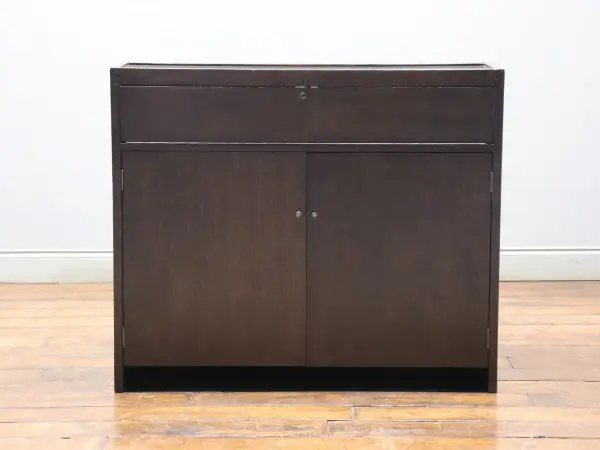 ショップキャビネット 4