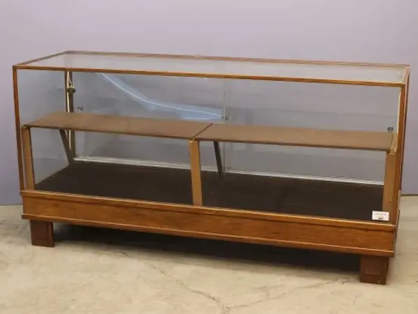 ショーケース 1