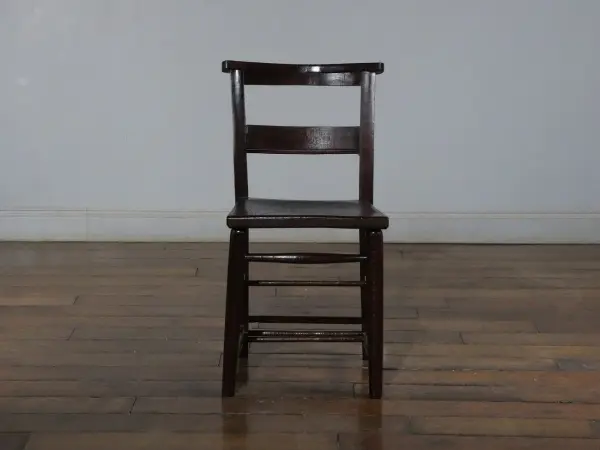 チャーチチェア｜エルム材・1920年代 ダークブラウンの木製椅子 2