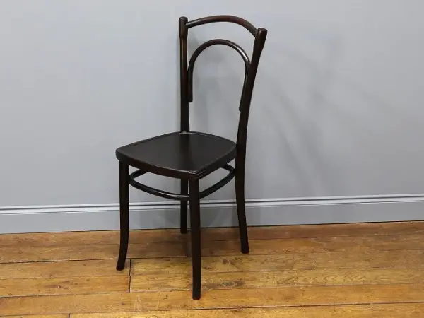 ベントウッドチェア｜ブナ材・1930年代 曲木の名品 THONET（トーネット） 1