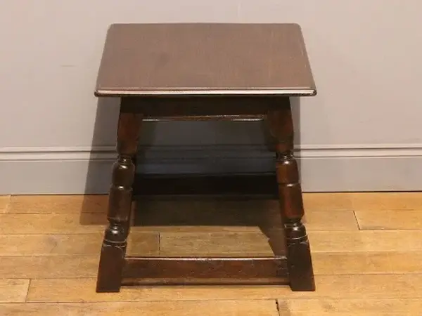 センターテーブル｜オーク材・1930年代 挽物脚のコンパクトサイズ 4