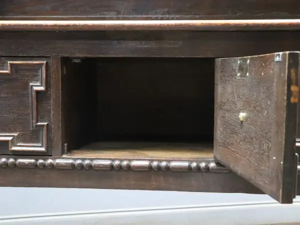 カップボード｜オーク材・1910年代 ツイスト脚のオープンドレッサー 8