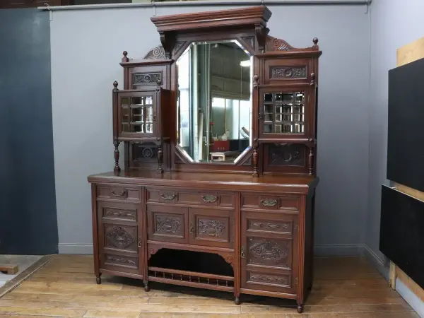 ミラーバックサイドボード｜マホガニー材・1880年代 彫刻尽くしの大型逸品
