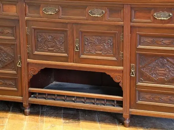 ミラーバックサイドボード｜マホガニー材・1880年代 彫刻尽くしの大型逸品 6