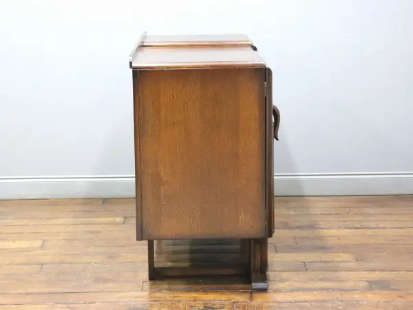 サイドボード｜オーク材・1930年代 曲面が優美なアールデコ 6