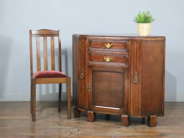 コーナーボード｜オーク材・1930年代 部屋の角を活かす収納棚 7