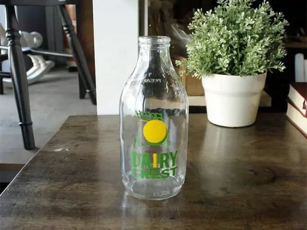 ミルクボトル 5