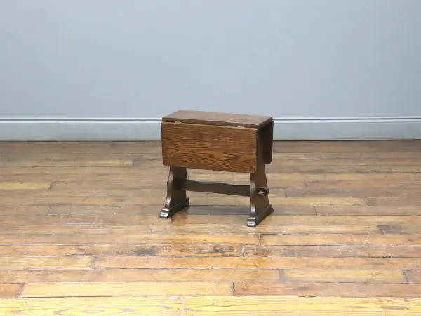 コーヒーテーブル｜オーク材・1930年代 折りたためるドロップリーフ 1