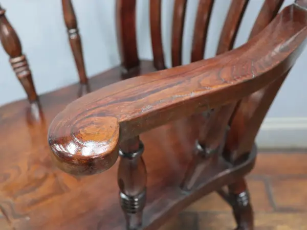 スラットバックアームチェア｜エルム材・1890年代 4