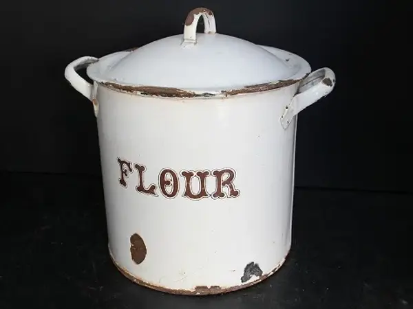 フラワー缶