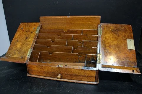 ライティングボックス｜ウォルナット材・1930年代 斜め蓋の書き物箱 36