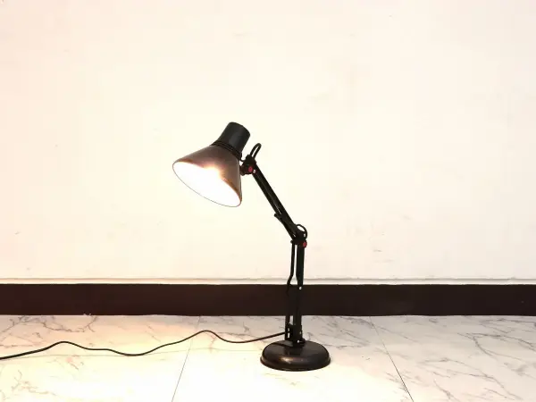 アングルポイズランプ 6