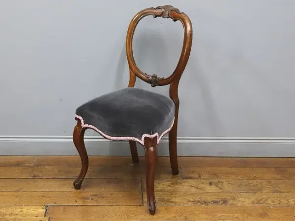 バルーンバックチェア｜マホガニー材・1880年代 猫脚 1