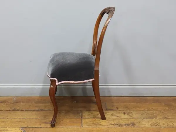 バルーンバックチェア｜マホガニー材・1880年代 猫脚 5