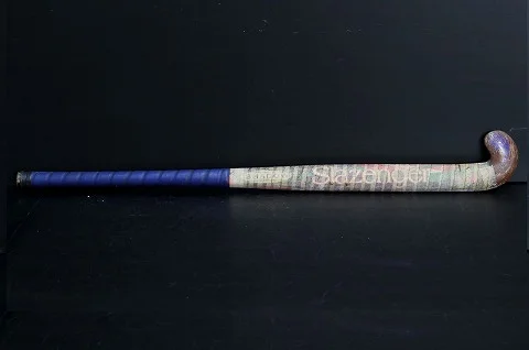ホッケースティック｜ビーチ材・1960年代 青のグリップ Slazenger 87cm