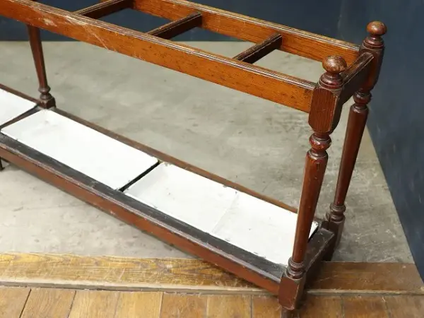 スティックスタンド｜オーク材・1930年代 幅2.6mの大型スタンド 2