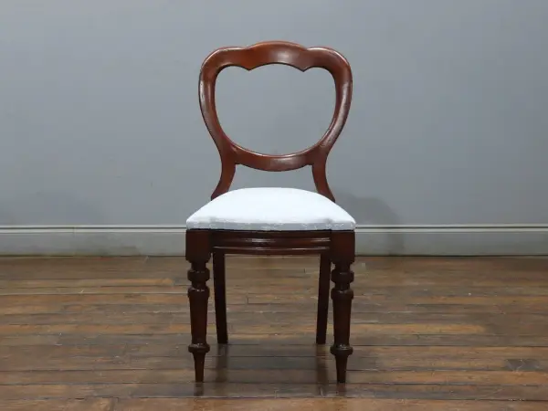 バルーンバックチェア｜マホガニー材・1880年代 丸みを帯びた優美な逸品 5