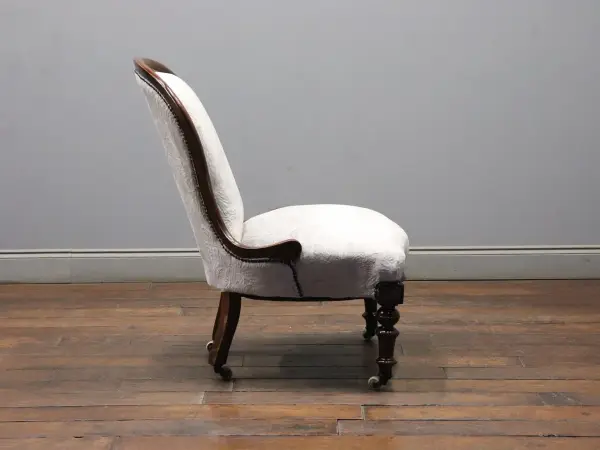 ナーシングソファ｜ウォールナット材・1900年代 低座面 5