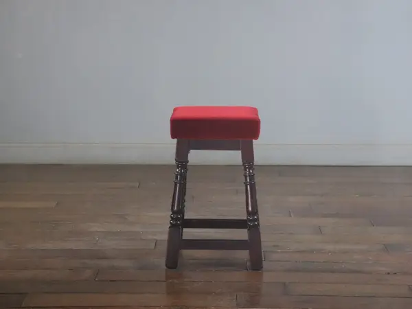 パブスツール｜ビーチ材・1930年代 赤い角座面 高さ53cm 3
