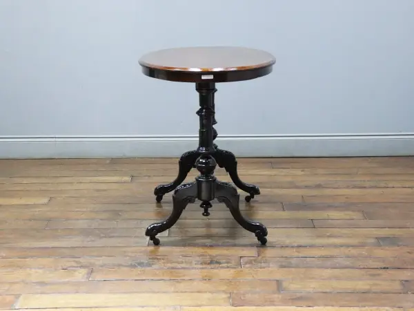 オケージョナルテーブル｜ウォルナット材・1880年代 象嵌入り楕円天板 5