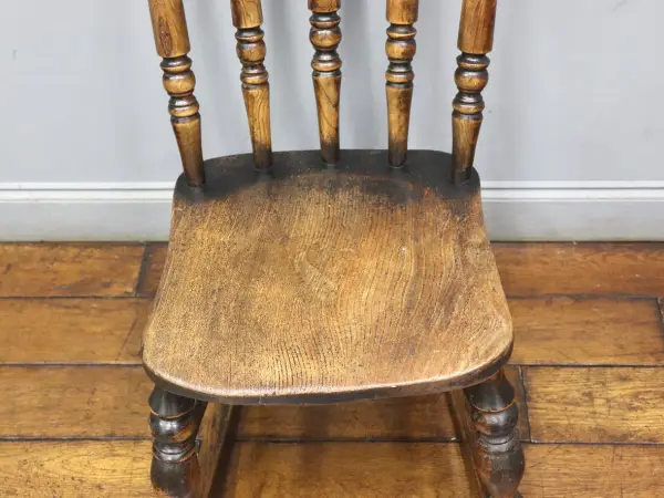 ロッキングチェア｜エルム材・1890年代 挽物細工 6