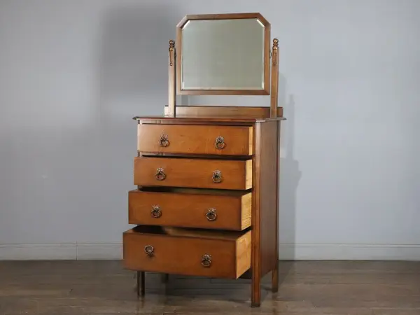 ドレッシングチェスト｜オーク材・1930年代 面取りミラーの4段収納 2
