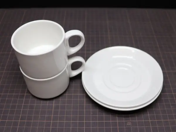 カップ＆ソーサー 3