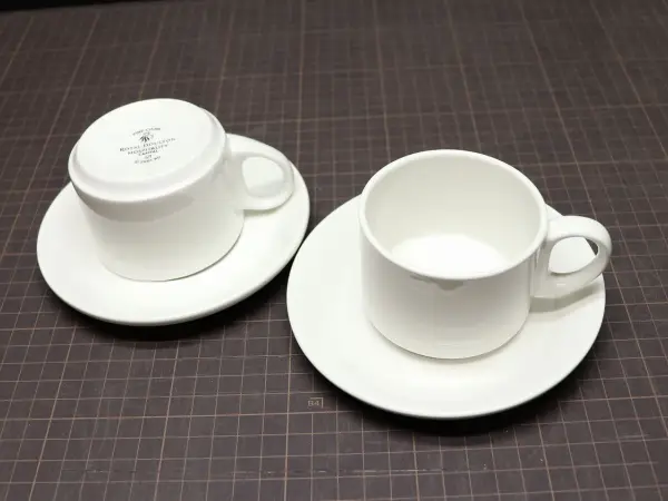カップ＆ソーサー 4