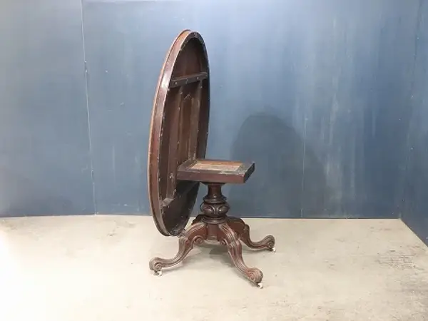 ティルトップテーブル｜マホガニー材・1880年代 彫刻脚の楕円ヴィクトリアン 5