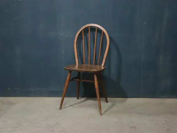 フープバックチェア｜エルム材・ブナ材・1960年代 曲げ木のダイニングチェア ERCOL（アーコール） 1