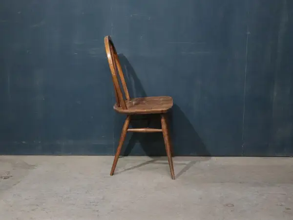 フープバックチェア｜エルム材・ブナ材・1960年代 曲げ木のダイニングチェア ERCOL（アーコール） 5