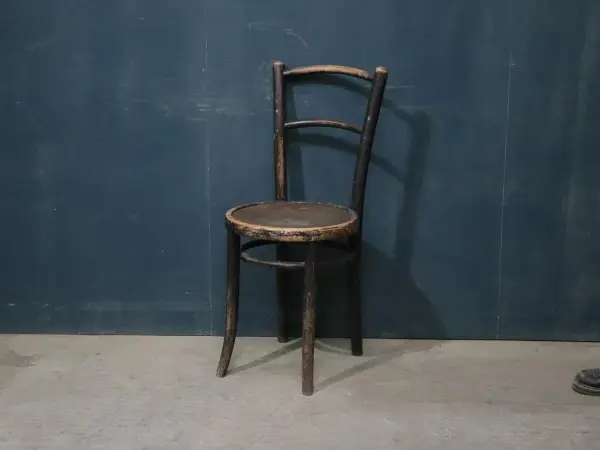 ベントウッドチェア｜ブナ材・1930年代 曲木のカフェチェア THONET（トーネット） 1