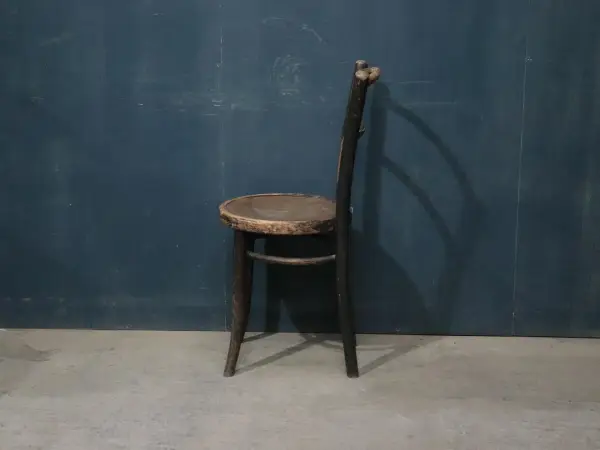 ベントウッドチェア｜ブナ材・1930年代 曲木のカフェチェア THONET（トーネット） 3