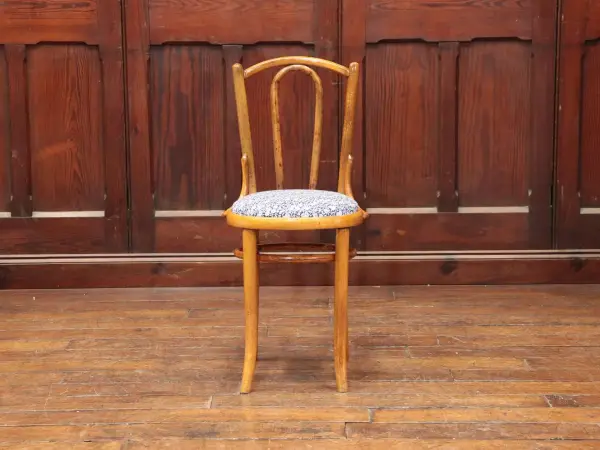 ベントウッドチェア｜ブナ材・1930年代 Uバック THONET（トーネット） 2