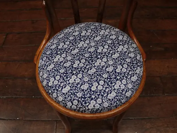 ベントウッドチェア｜ブナ材・1930年代 Uバック THONET（トーネット） 6