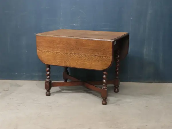 バタフライテーブル｜オーク材・1930年代 ツイストレッグのドロップリーフ 1