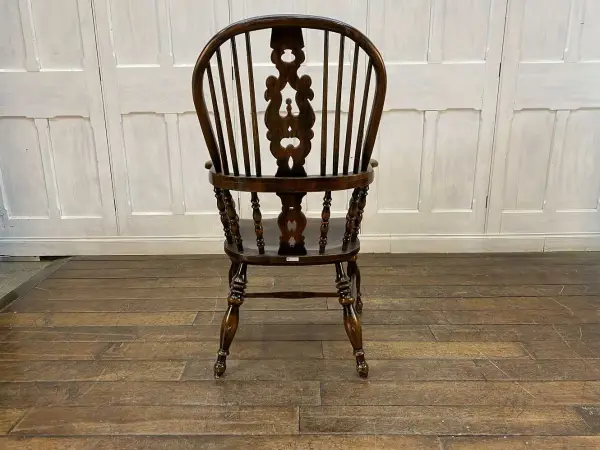 ダブルボウバックアームチェア｜エルム材・1890年代 4