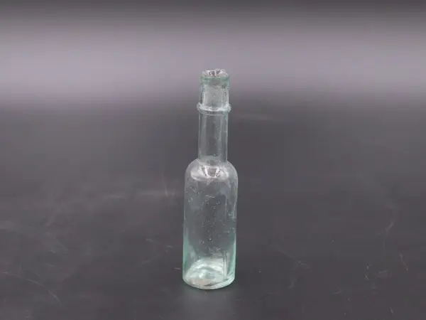 アンティークボトル