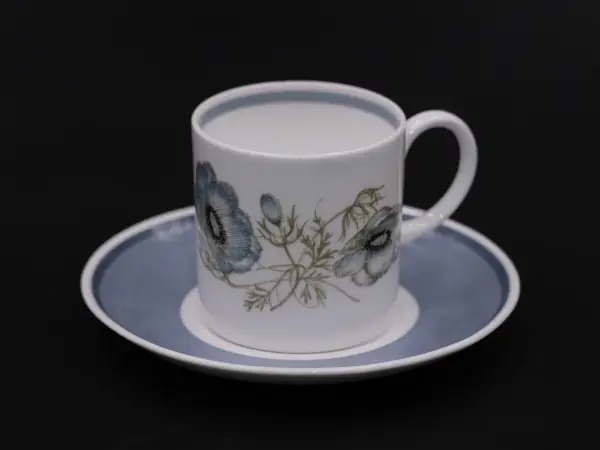 カップ＆ソーサー 1