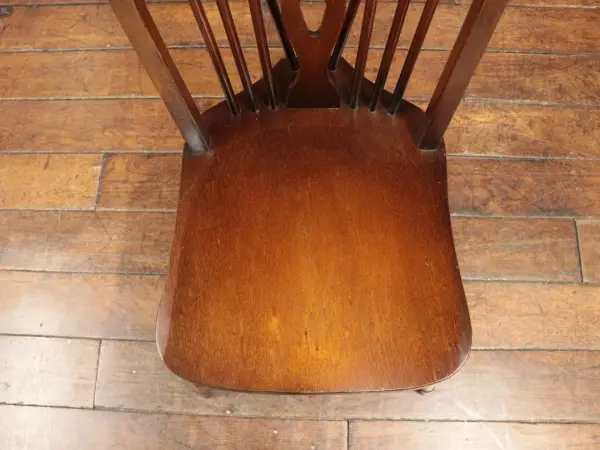 ホイールバックチェア｜ブナ材・1930年代 車輪モチーフの完成品 6
