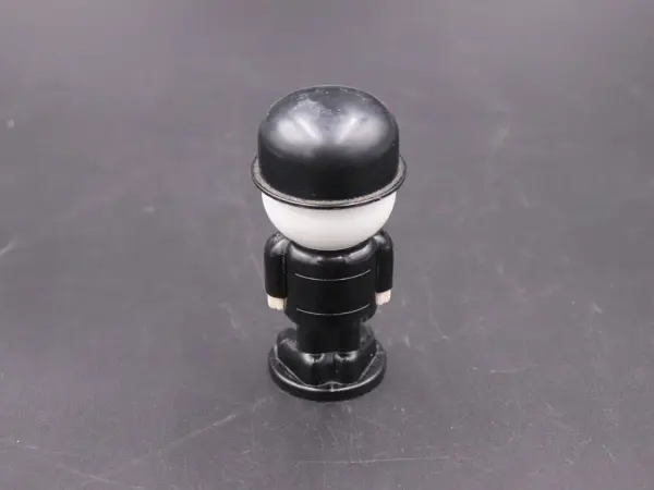フレッド 2
