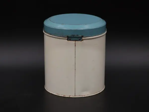 フラワー缶 2