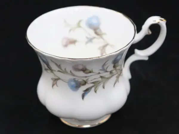 カップ＆ソーサー ROYAL ALBERT Brigadoon 2